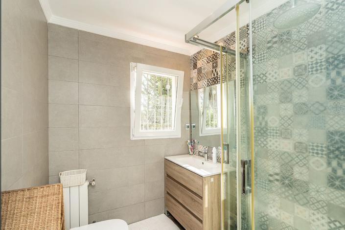 Image No.22-6 Bed Villa for sale