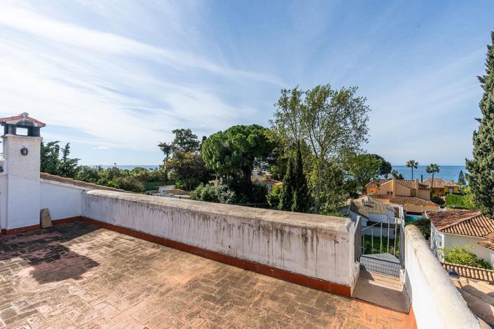 Image No.24-6 Bed Villa for sale