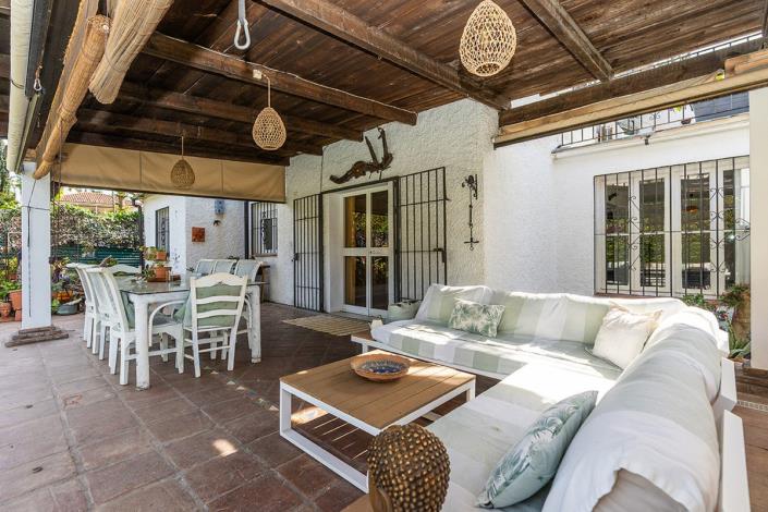 Image No.27-6 Bed Villa for sale