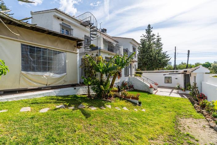 Image No.33-6 Bed Villa for sale