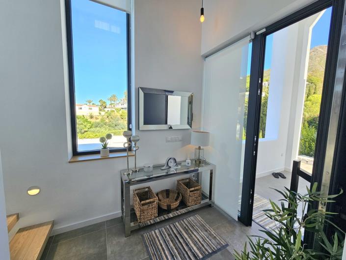 Image No.6-3 Bed Villa for sale