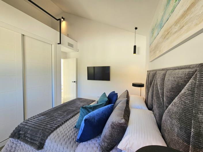 Image No.32-3 Bed Villa for sale