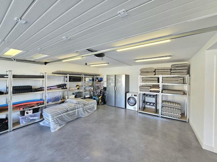 Image No.37-3 Bed Villa for sale