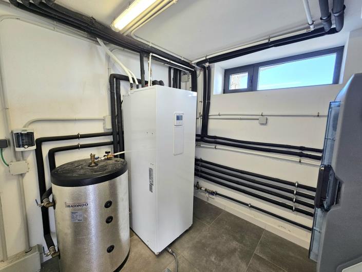 Image No.42-3 Bed Villa for sale