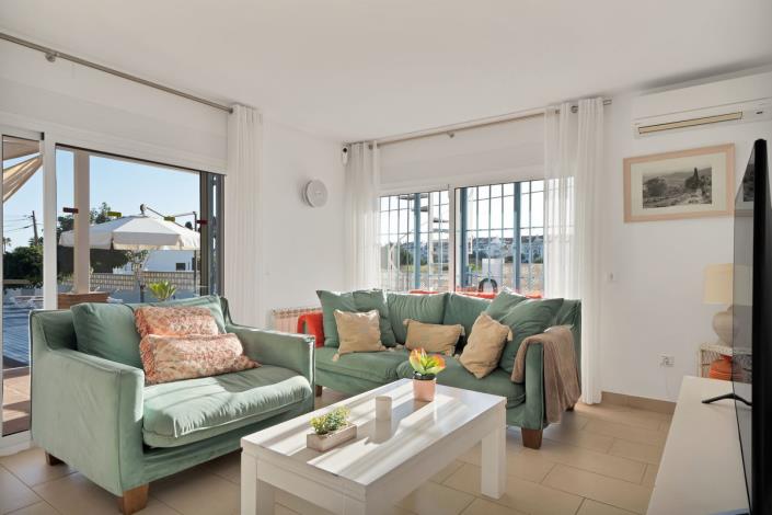 Image No.29-4 Bed Villa for sale