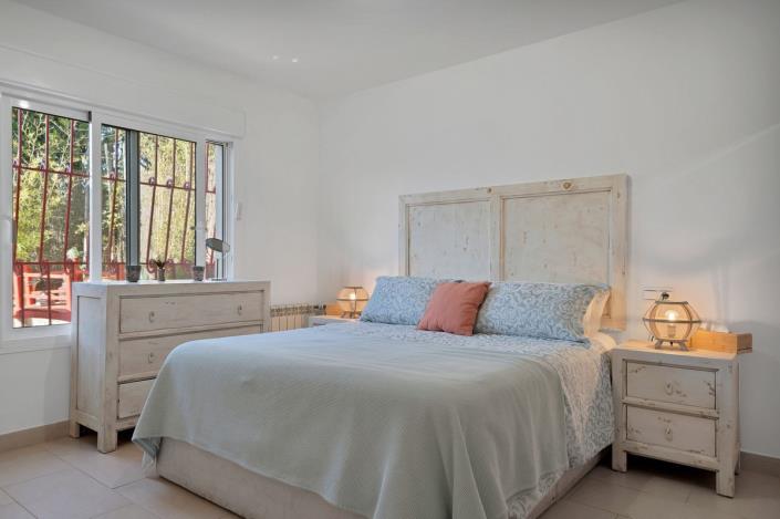 Image No.43-4 Bed Villa for sale