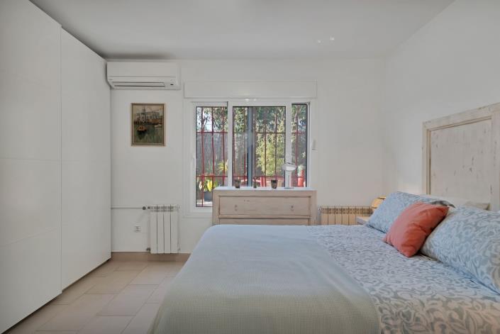 Image No.44-4 Bed Villa for sale