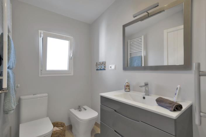 Image No.48-4 Bed Villa for sale