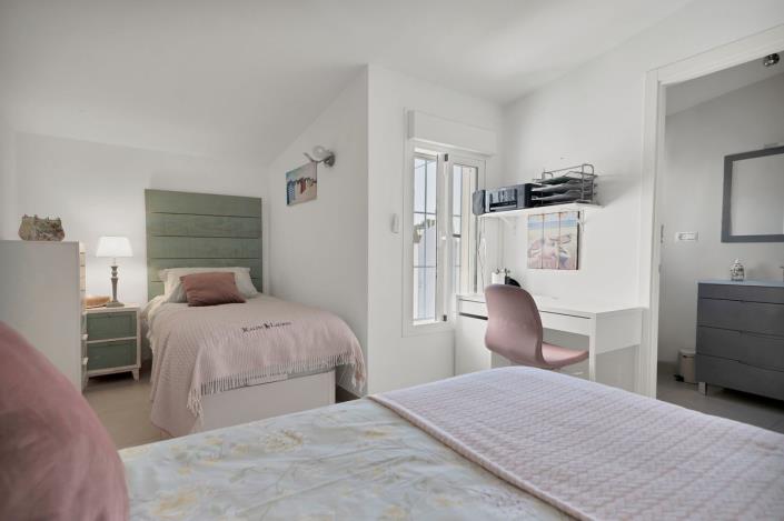 Image No.51-4 Bed Villa for sale