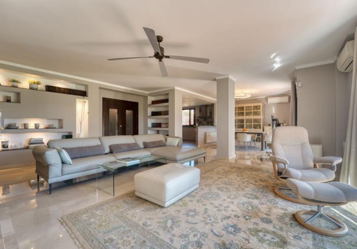 Image No.4-5 Bed Villa for sale