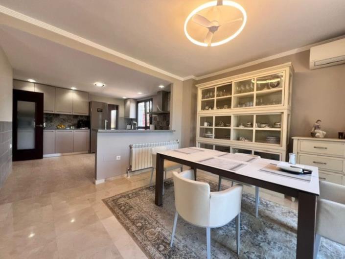 Image No.7-5 Bed Villa for sale