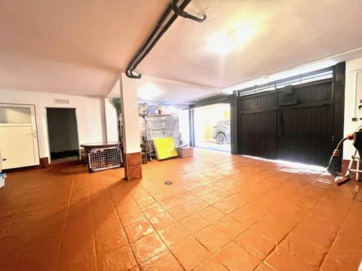 Image No.33-5 Bed Villa for sale