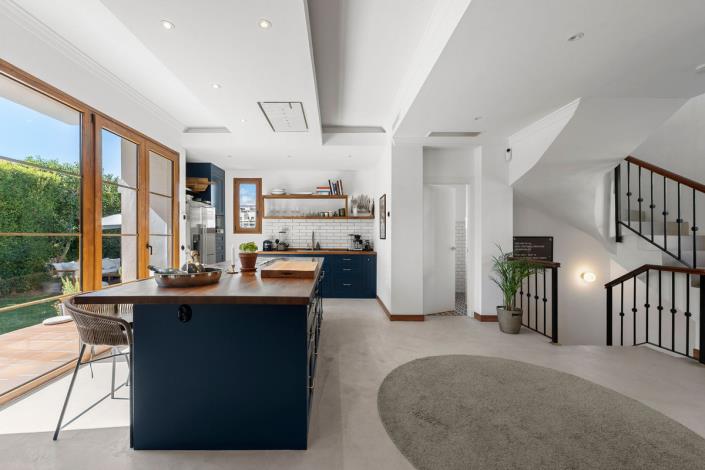 Image No.9-4 Bed Villa for sale