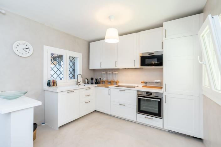 Image No.8-5 Bed Villa for sale