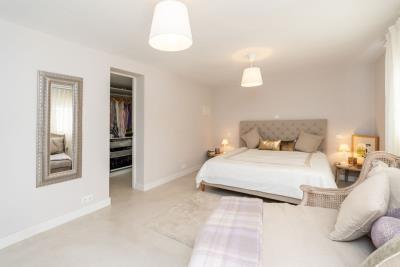 13-5fd73dea700db77384c091ca9818b1a9