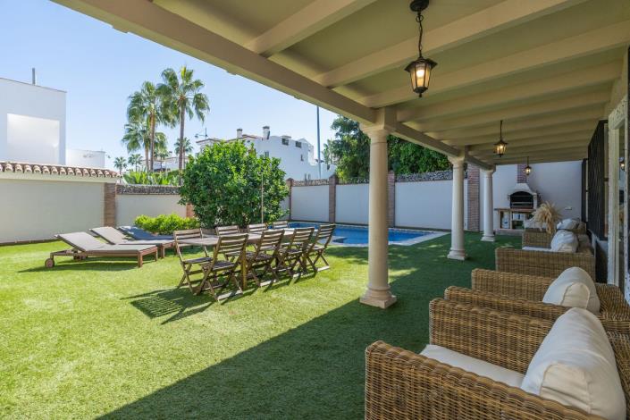 Image No.18-5 Bed Villa for sale