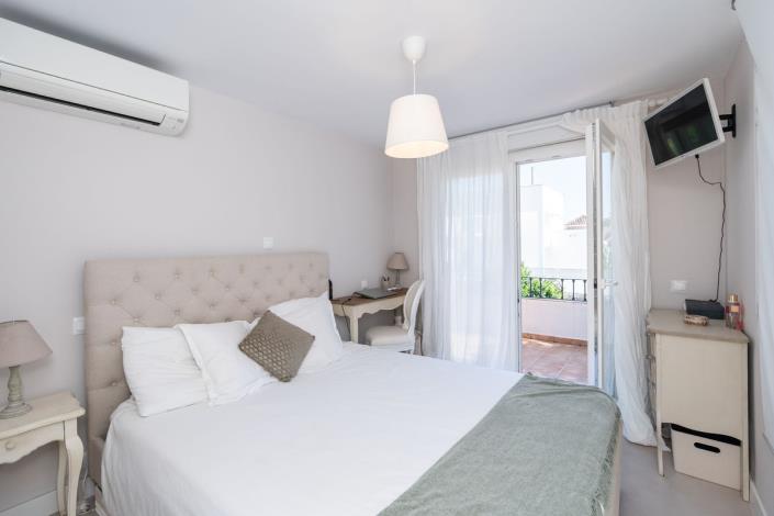 Image No.22-5 Bed Villa for sale