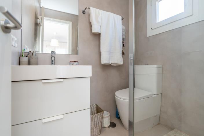 Image No.25-5 Bed Villa for sale