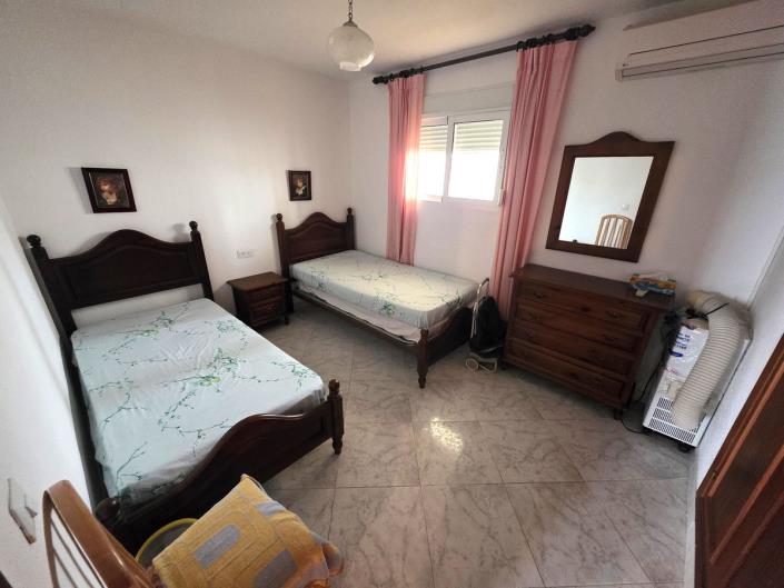 Image No.11-3 Bed Apartment for sale