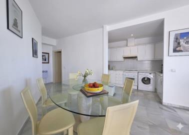 12-53013098fcab6c38b1379cd33298e050