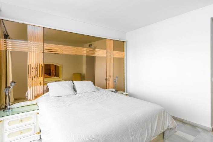 Image No.15-2 Bed Apartment for sale