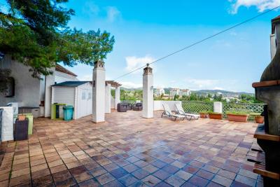 13-5fd73dea700db77384c091ca9818b1a9