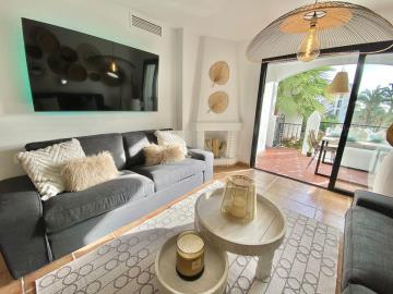 1-7980e48d732b6fc85c14b43b94d2aa54