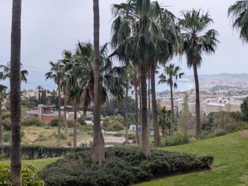 2-5bd7b9d04b45e33852eaf0ec6670150d