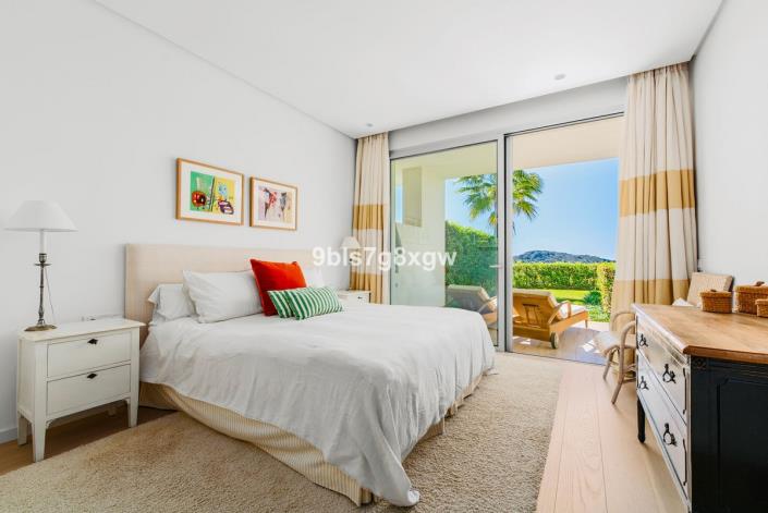 Image No.6-3 Bed Villa for sale