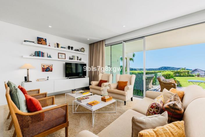 Image No.11-3 Bed Villa for sale