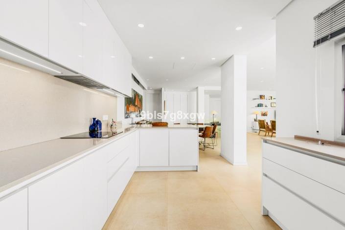 Image No.14-3 Bed Villa for sale