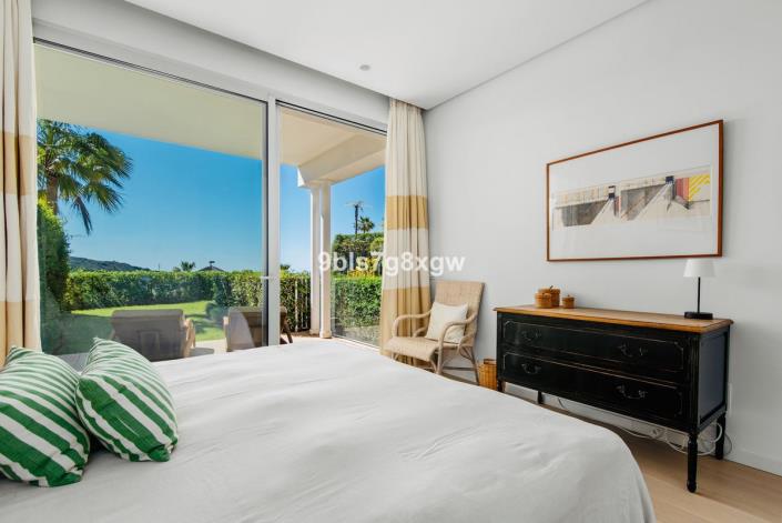 Image No.21-3 Bed Villa for sale