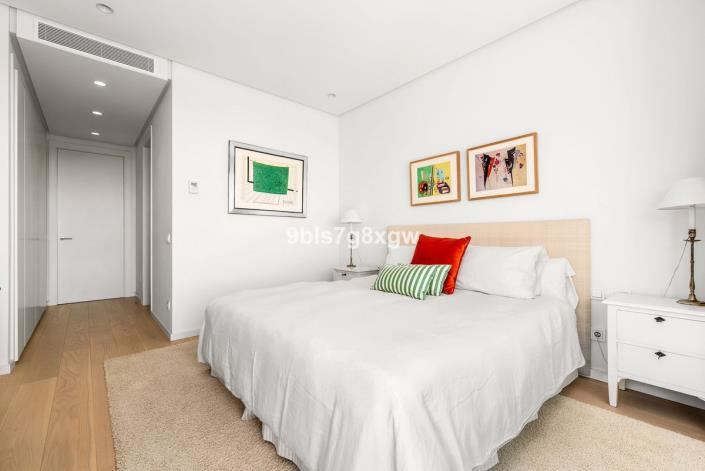 Image No.23-3 Bed Villa for sale