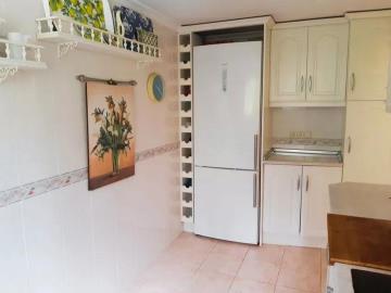 13-5fd73dea700db77384c091ca9818b1a9