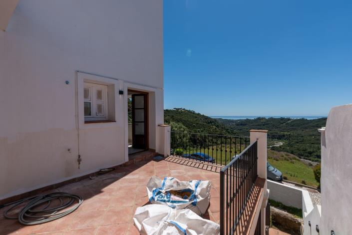 Image No.11-4 Bed Townhouse for sale