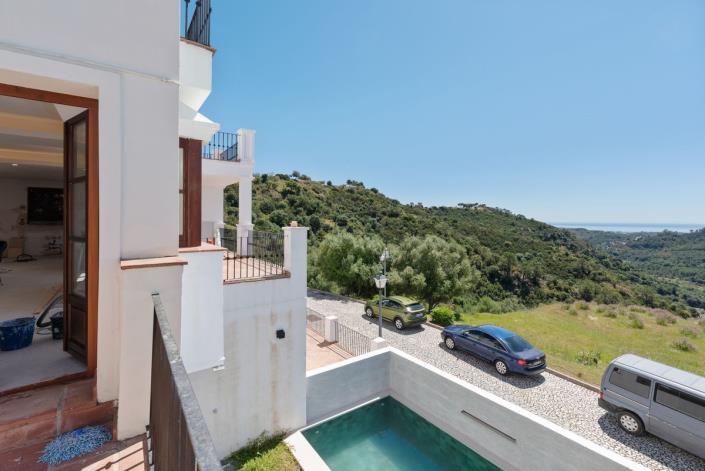 Image No.14-4 Bed Townhouse for sale