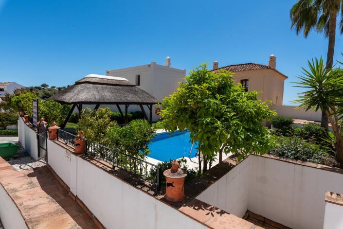 Image No.36-4 Bed Townhouse for sale