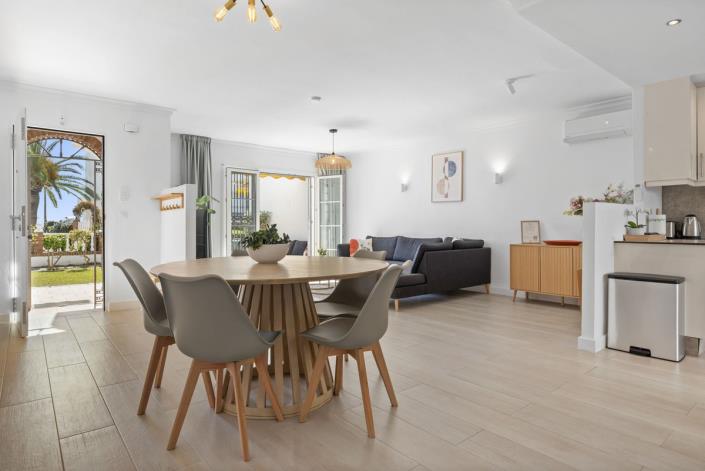 Image No.4-3 Bed Townhouse for sale