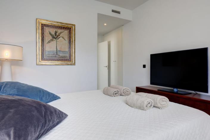 Image No.7-2 Bed Apartment for sale