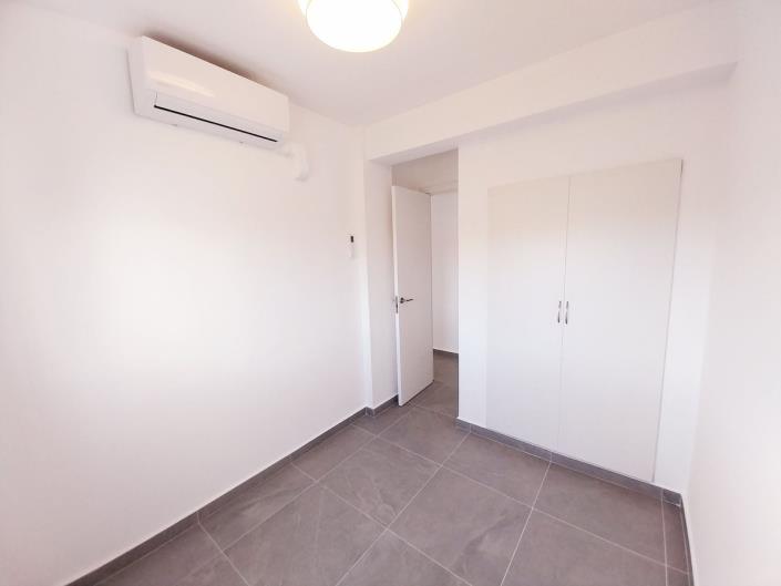 Image No.21-3 Bed Apartment for sale