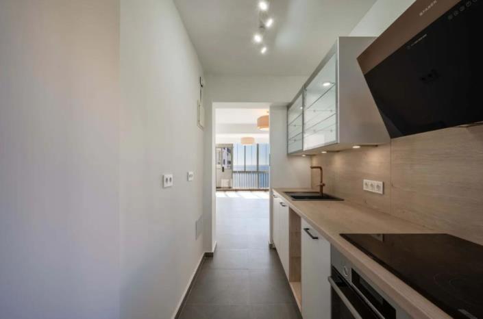 Image No.30-3 Bed Apartment for sale