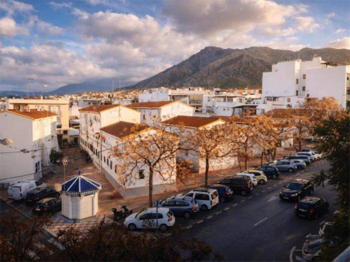 Image No.12-2 Bed Apartment for sale