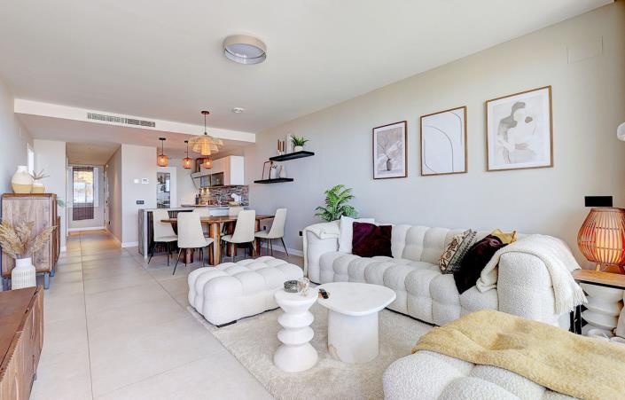 Image No.8-3 Bed Apartment for sale