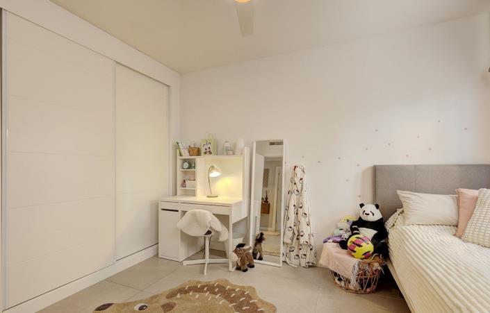 Image No.39-3 Bed Apartment for sale