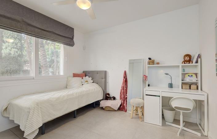 Image No.41-3 Bed Apartment for sale