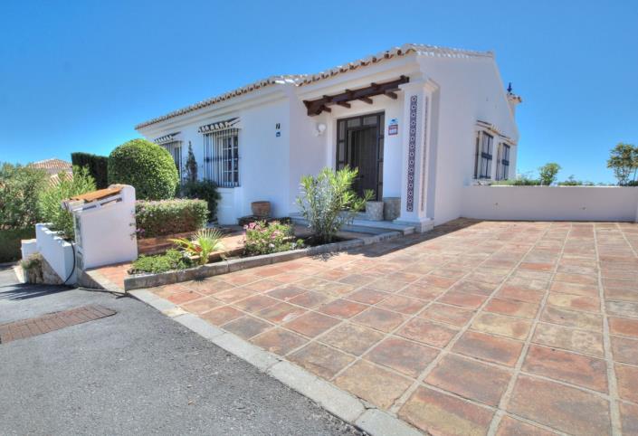 Image No.11-2 Bed Semi-Detached for sale