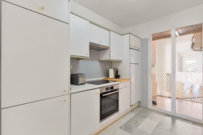 Image No.3-3 Bed Apartment for sale