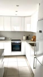 8-e64a9055bba3e77ac8aca3b893cdf826