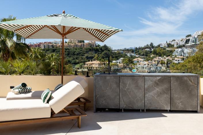 Image No.30-4 Bed Townhouse for sale