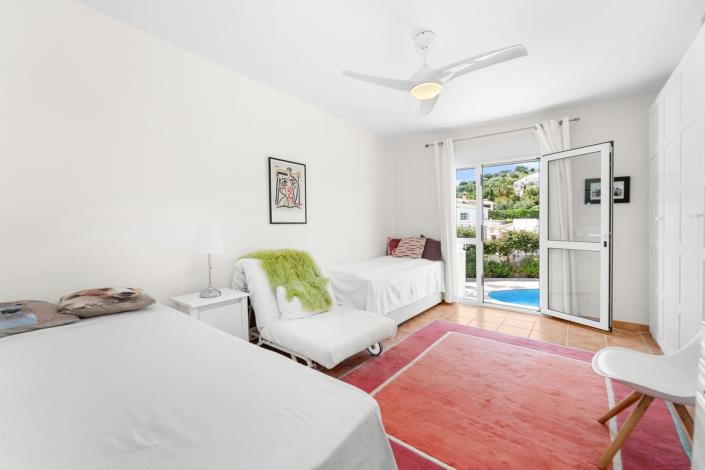 Image No.21-4 Bed Villa for sale